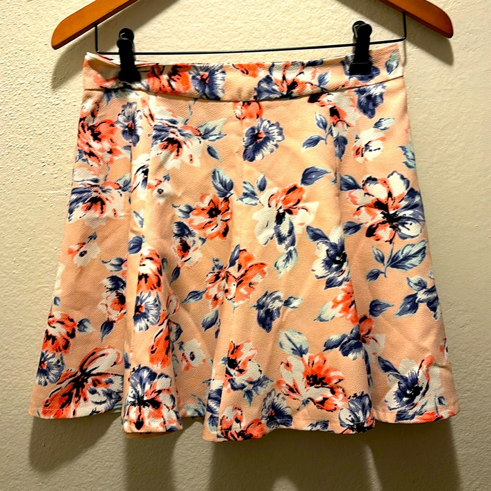 Mini floral flirty skater skirt